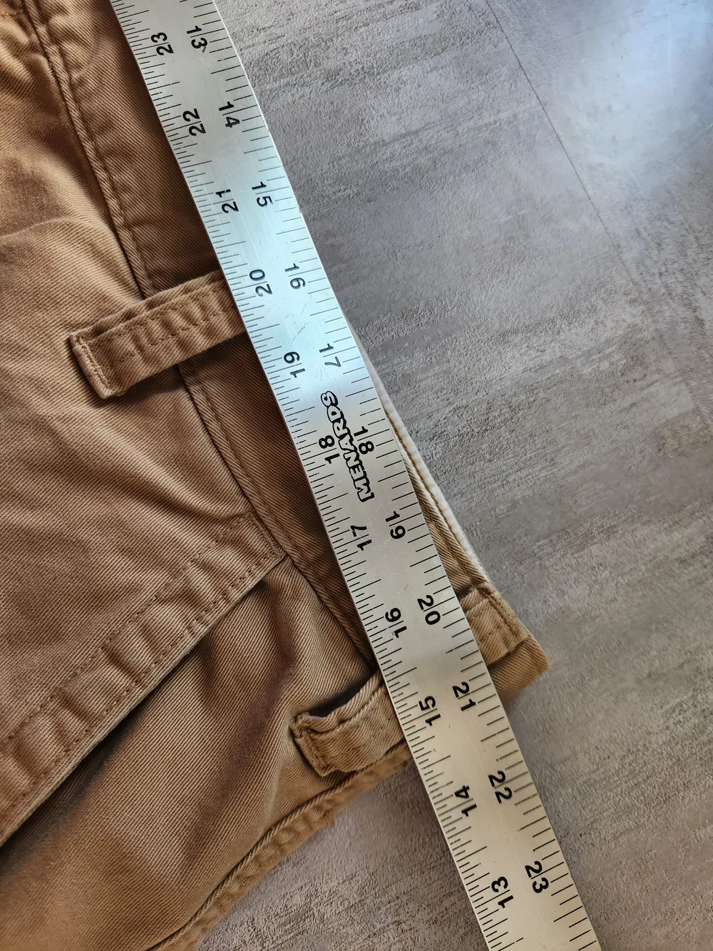 Roundtree & Yorke Tan Cargo Shorts